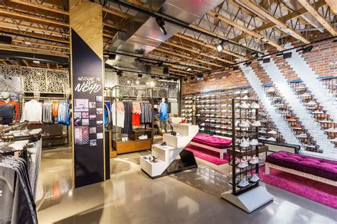 adidas store venezia